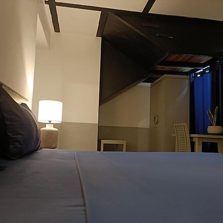 Hangover Hostels אלה מראה חיצוני תמונה