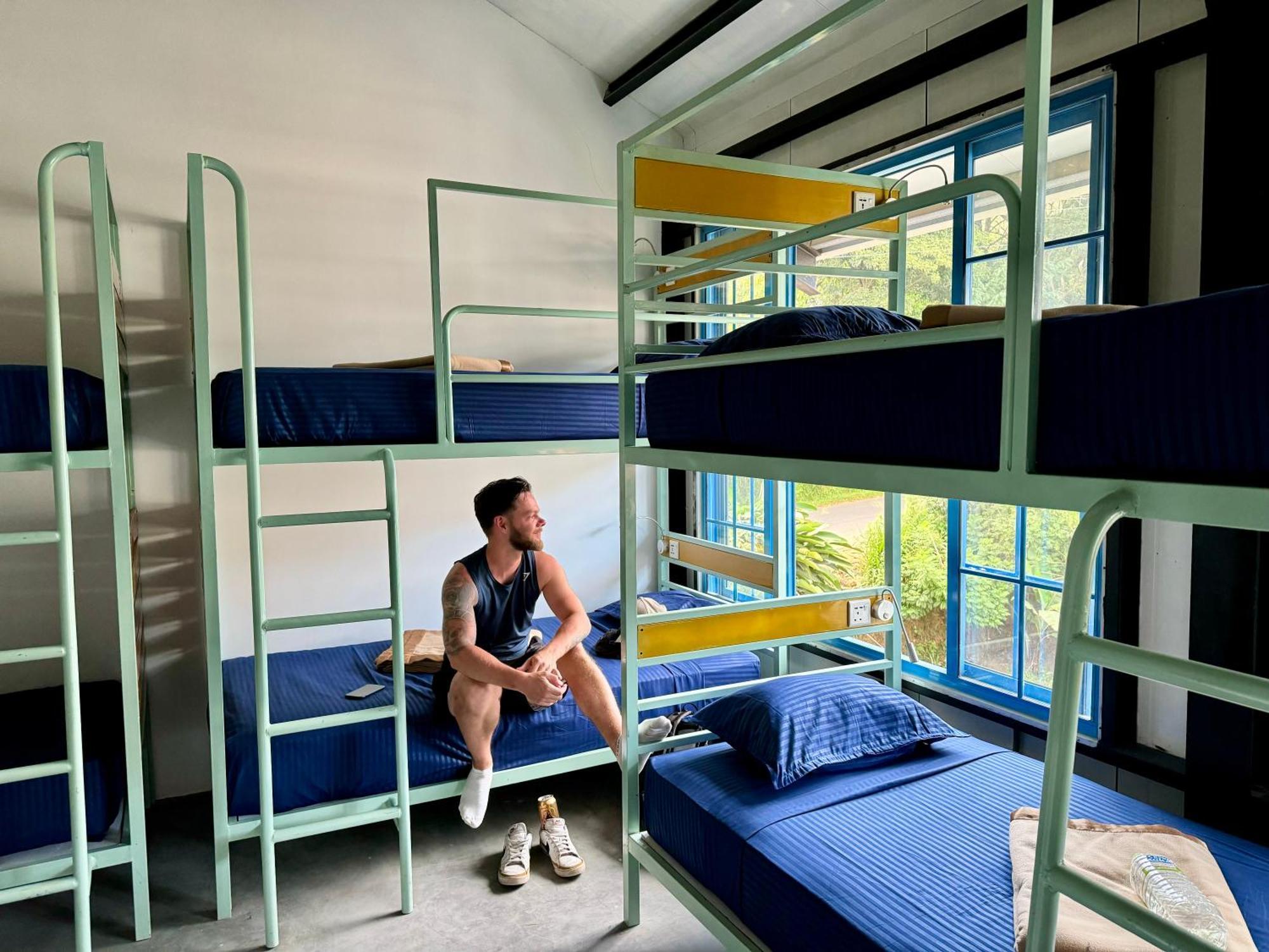 Hangover Hostels אלה מראה חיצוני תמונה