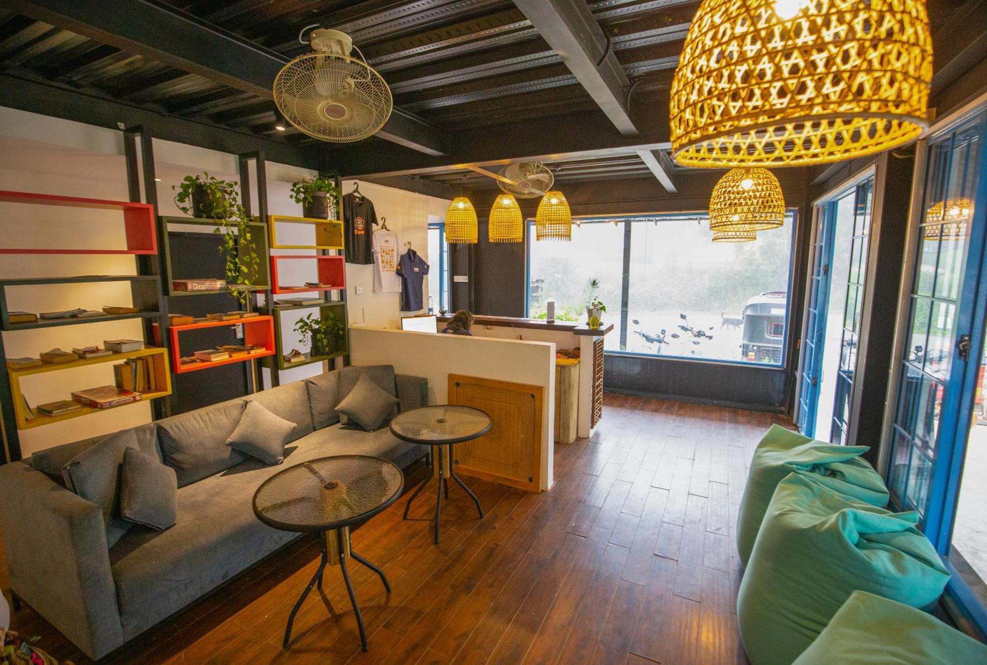 Hangover Hostels אלה מראה חיצוני תמונה